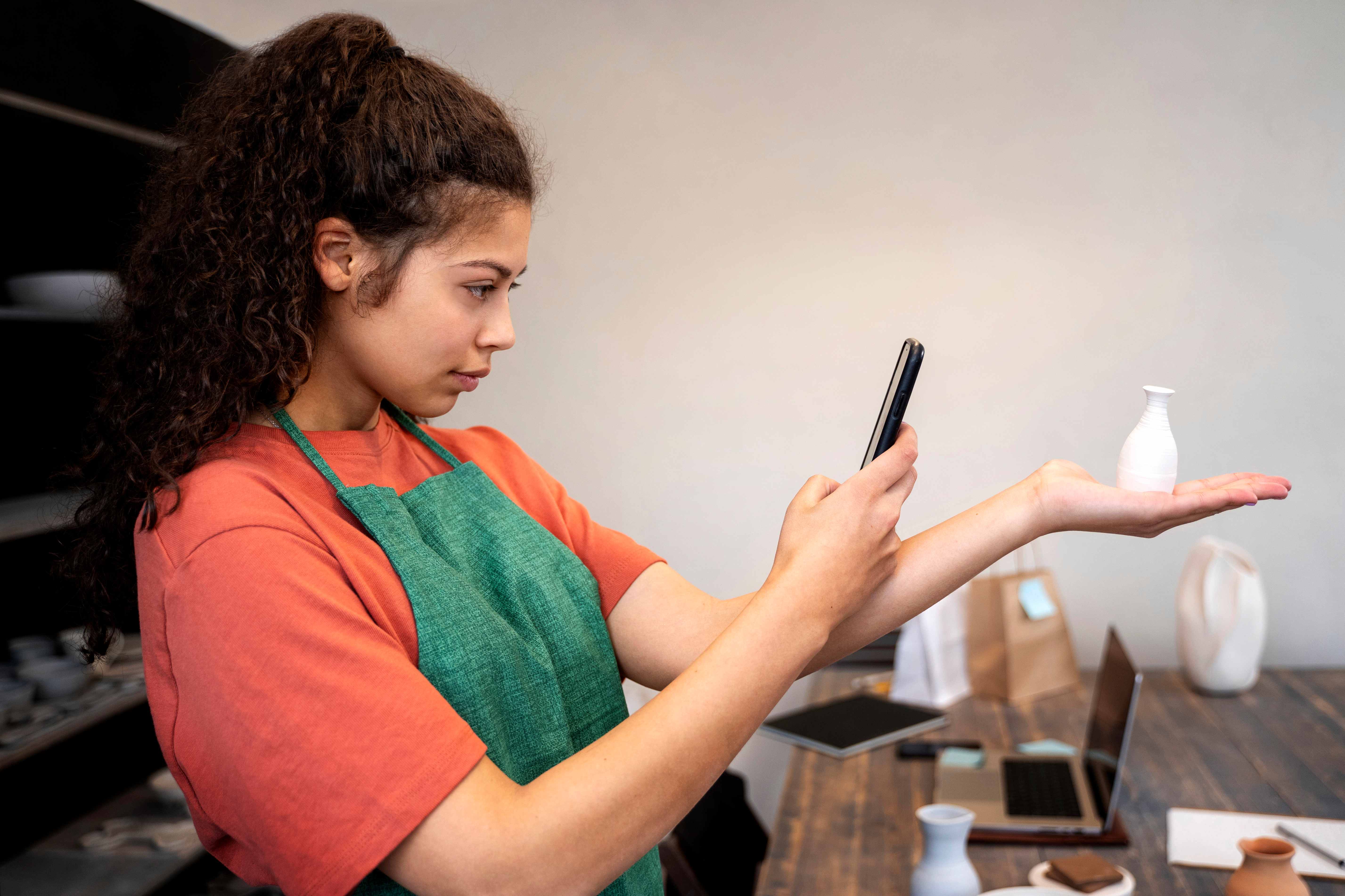 Jamie Rodriguez from Handmade Crafts - Amplify customer testimonial